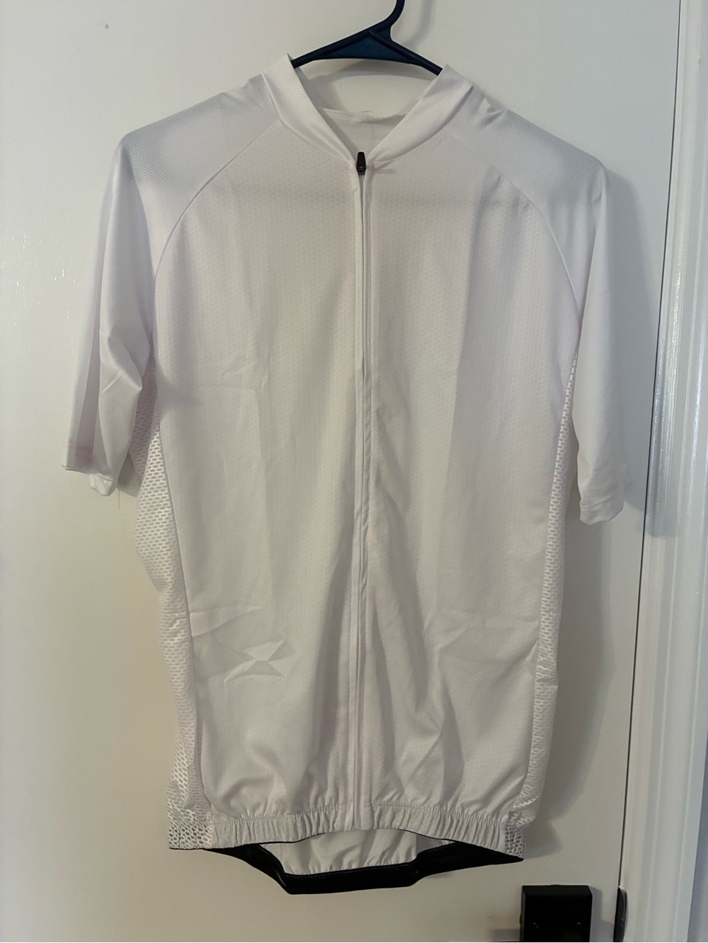 White Women's Zip-Front Cycling Jersey with 3 Pockets on Back